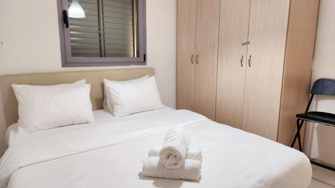 Melony Apartments Yam Suf Street Eilat Luaran gambar